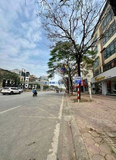 Cần bán mặt phố Võ Chí Công, Tây Hồ, diện tích 925m2, mặt tiền 30m