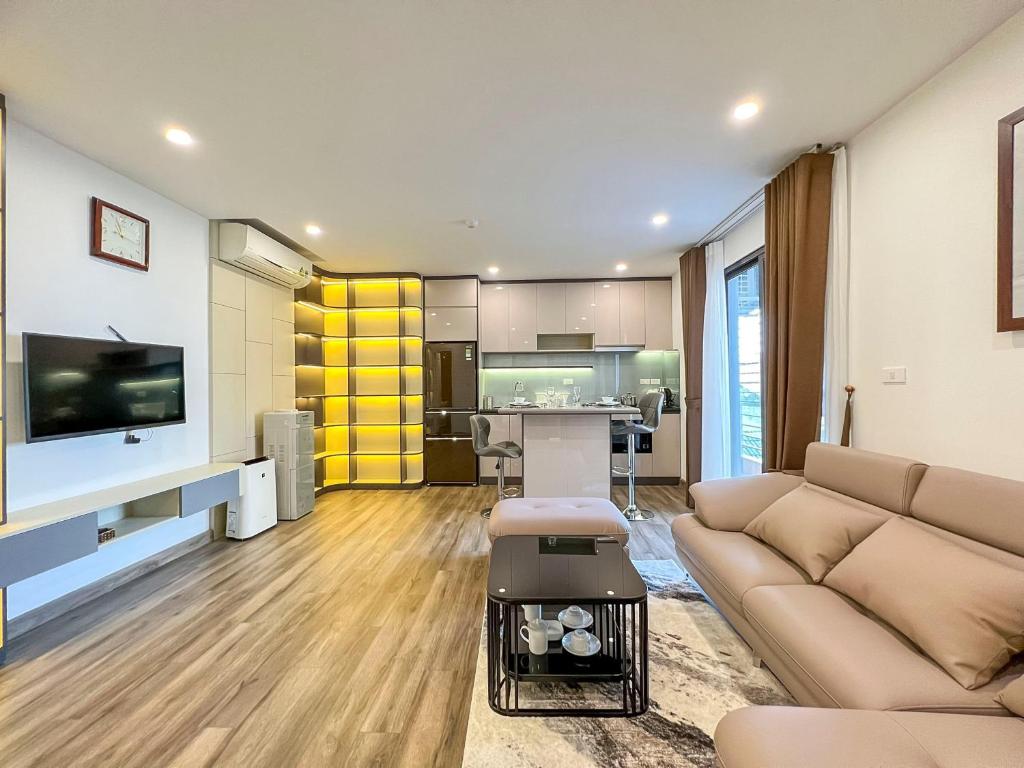 Bán tòa nhà khu Nguyễn Văn Ngọc – Linh Lang, 80 m², 7 tầng