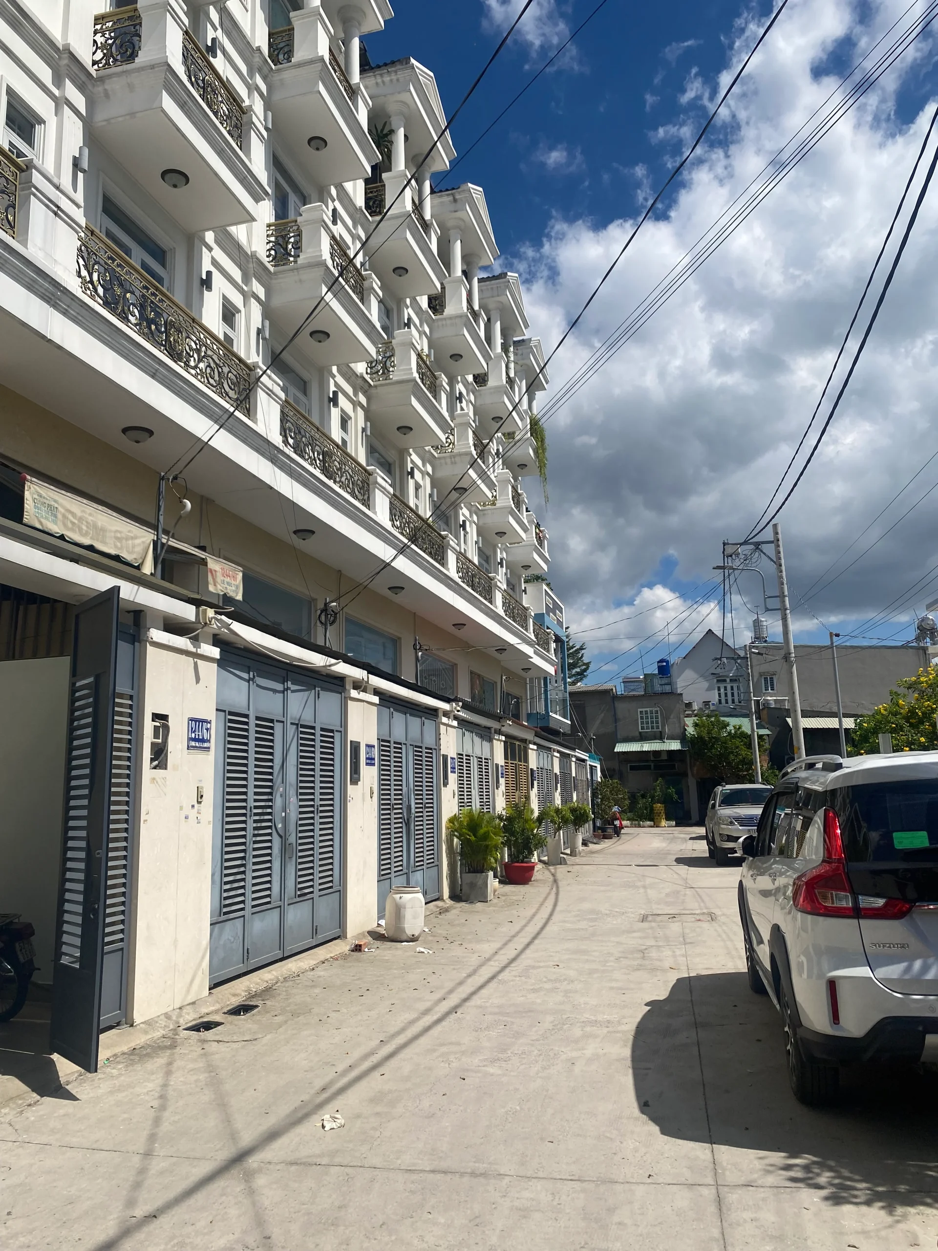 Bán tòa nhà mặt phố Nam Ngư, 100 m², 10 tầng