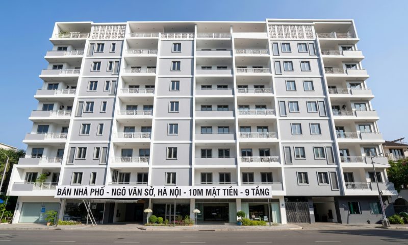 Mặt phố Ngô Văn Sở