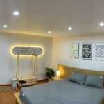 Mặt phố Bùi Thị Xuân