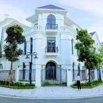 Mặt phố Bùi Thị Xuân