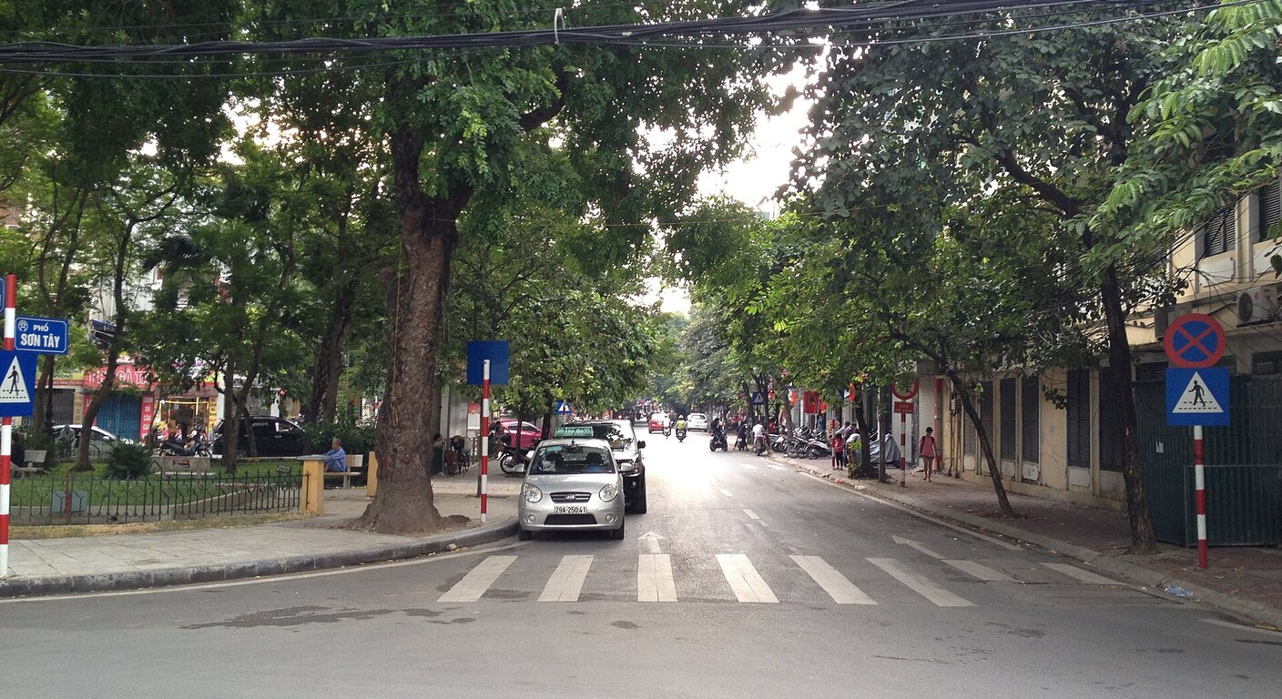 Mặt phố Sơn Tây, Ba Đình